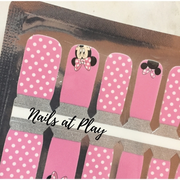 Nails at Play Other - 5 for $15 Nail Wraps- Pink n Cute Minnie (kids)
